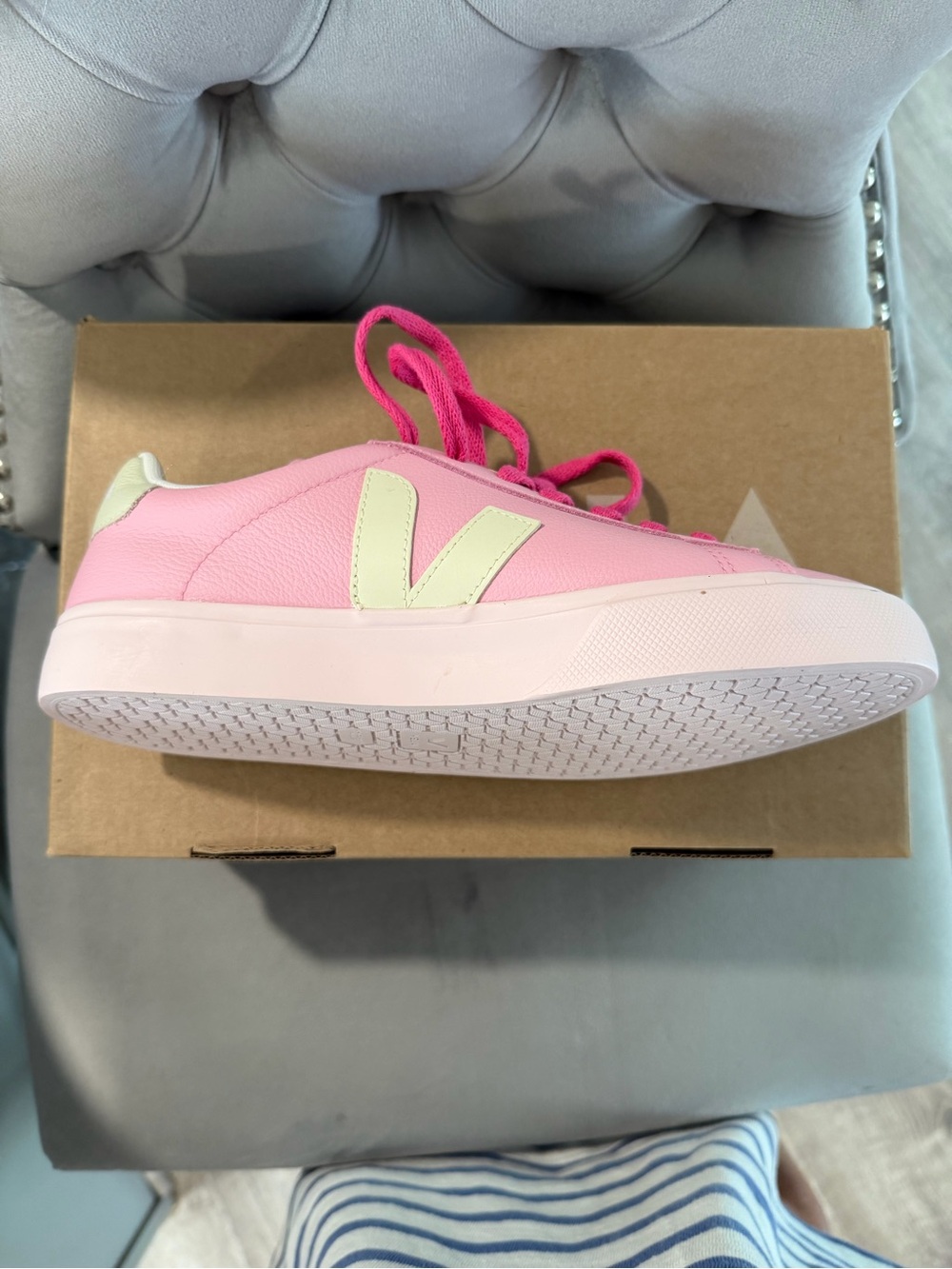 Veja Women's Pink Low-Top Sneakers with Hot Pink Laces - Picture 3 of 10